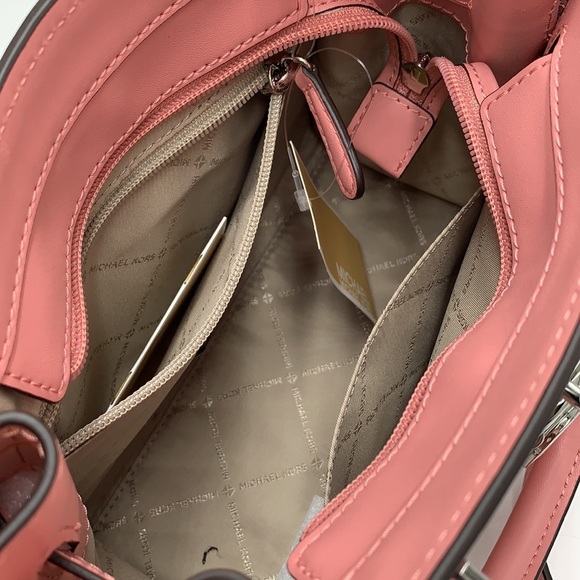 MICHAEL KORS
Hamilton Small Crocodile Embossed Faux
Leather Satchel
PRIMROSE - Picture 9 of 13